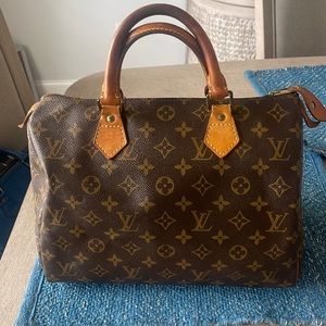 Authentic Louis Vuitton speedy 30 LV